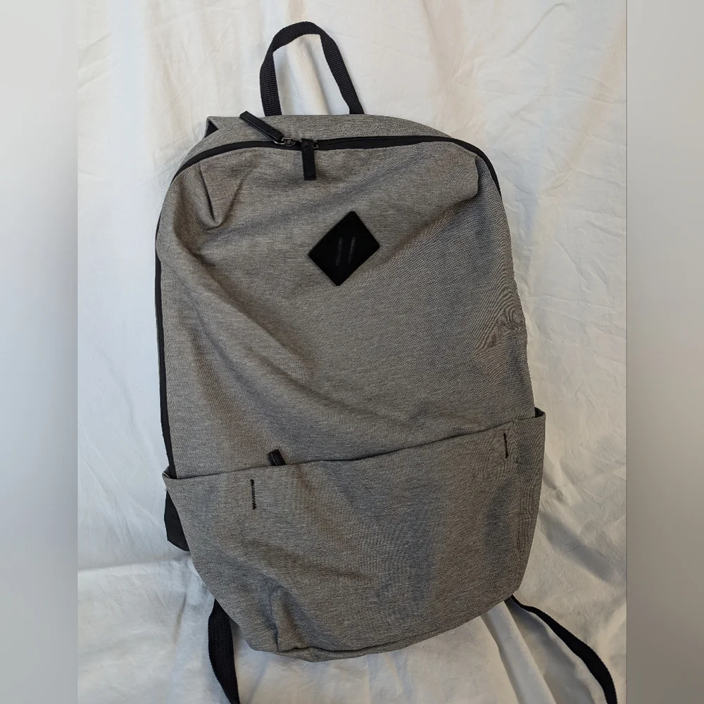 DSW Classic Style Backpack, Heather Taupe & Black, Lightweight Foldable & Padded